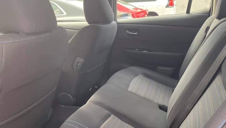 Nissan LEAF 2020