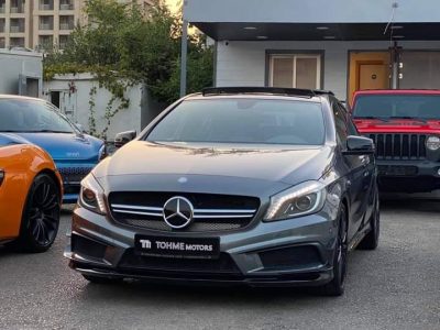 Mercedes A 45 2014