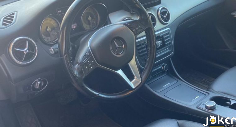 Mercedes CLA 250 2014