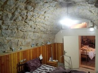 Apartment for sale in Kornet El Hamra