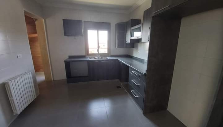 Duplex for sale in Ballouneh