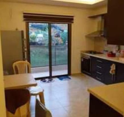 Apartment for sale in Awkar