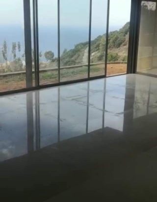 Villa for sale in Adma