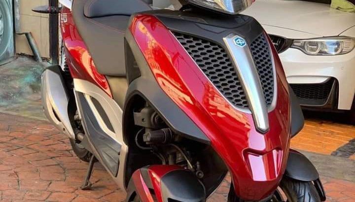 Piaggio MP3 2013
