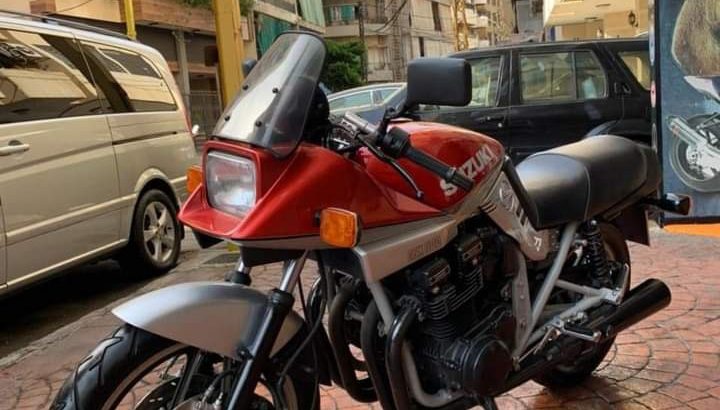 Suzuki GSX 1100 Katana 1985