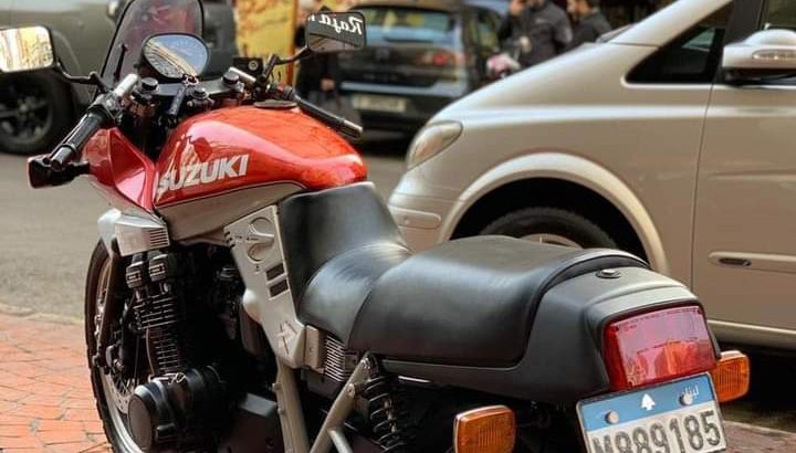 Suzuki GSX 1100 Katana 1985