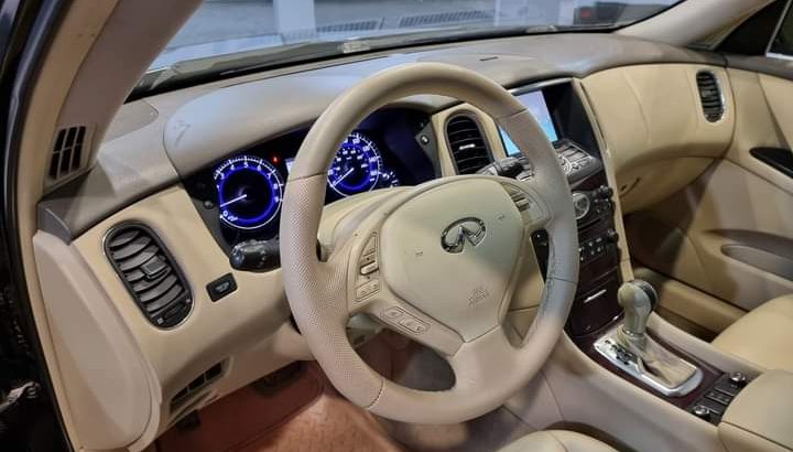 Infiniti EX 35 4 WD 2011