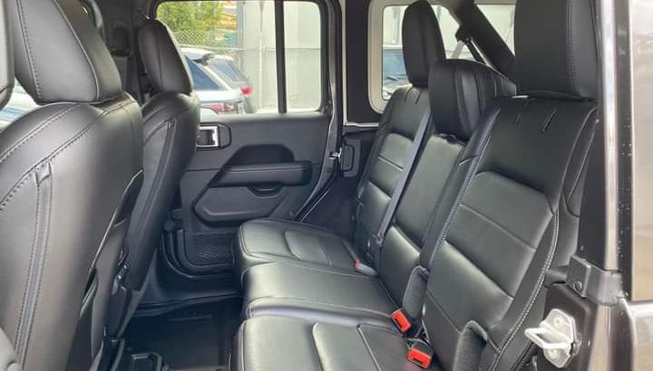 Jeep Wrangler Sahara 2021