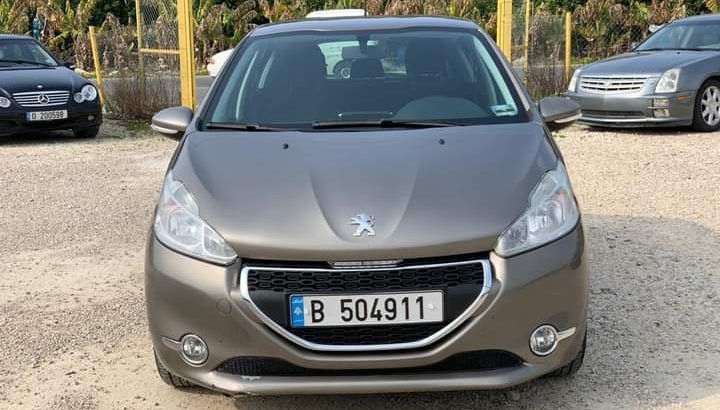 Peugeot 208 2013