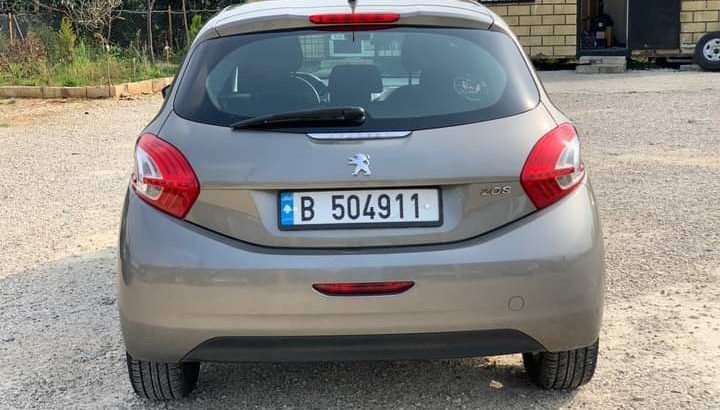 Peugeot 208 2013