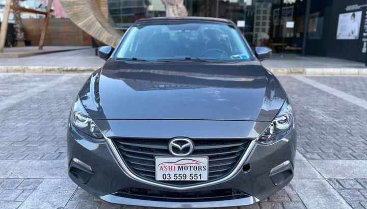 Mazda 3 2015