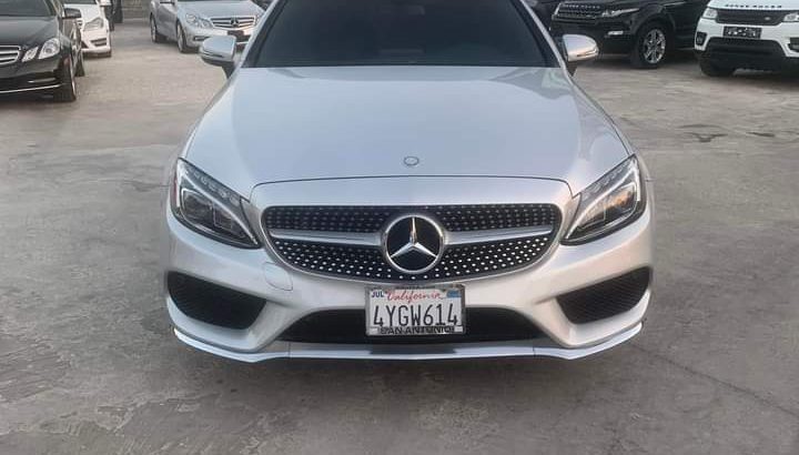 Mercedes C300 Coupe Look AMG 2017
