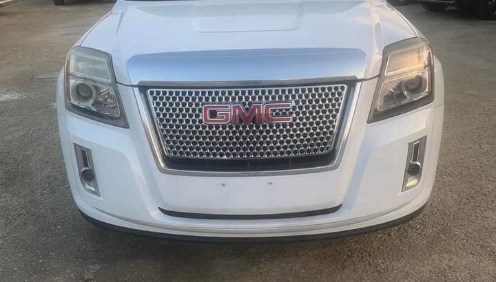 GMC Terrain Denali V6 2013