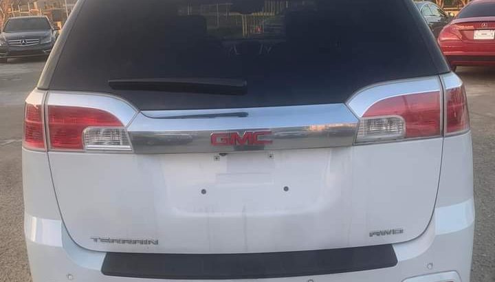 GMC Terrain Denali V6 2013