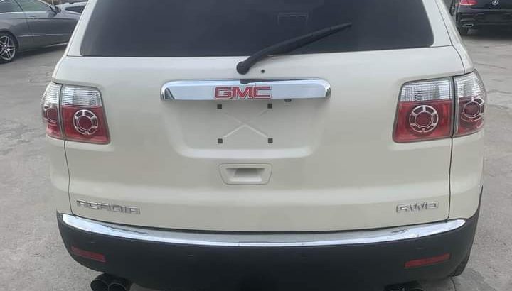 GMC Acadia 2012