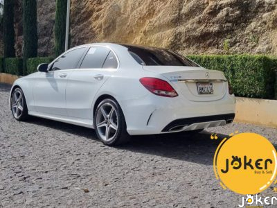 Mercedes Benz c300 4 Matic